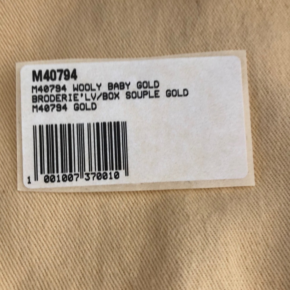 LV wooly baby gold - Picture 6 of 6